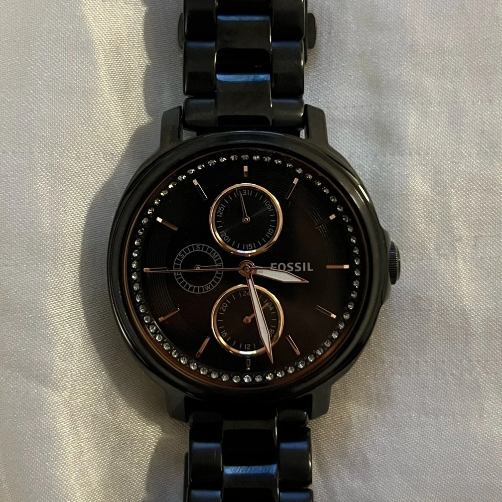 Fossil Watch - Picture 2 of 10